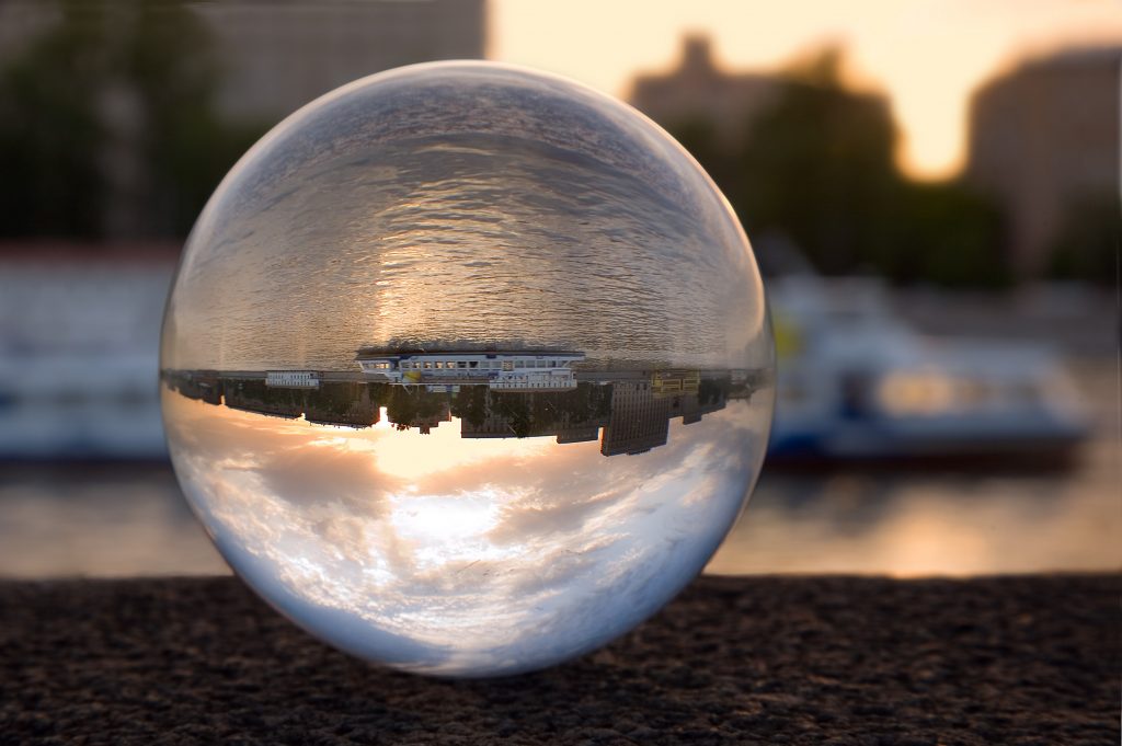 Ship_in_Glass_Orb